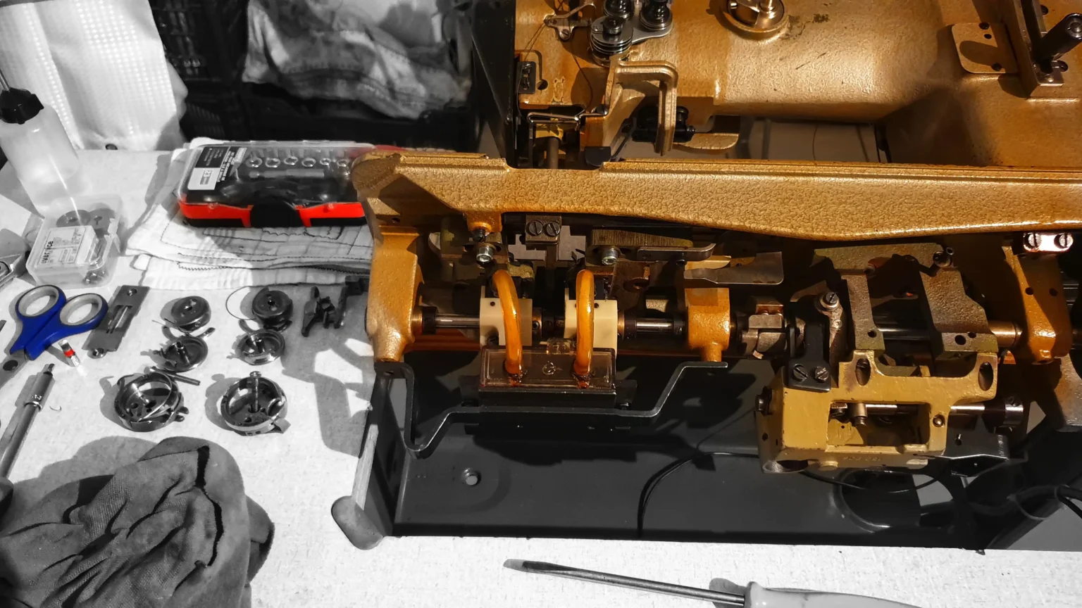 entretien et synchronisation pfaff double aiguilles